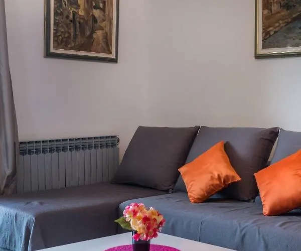 Magnolia Апартаменты Мали-Лошинь