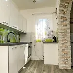 Magnolia Apartman *
