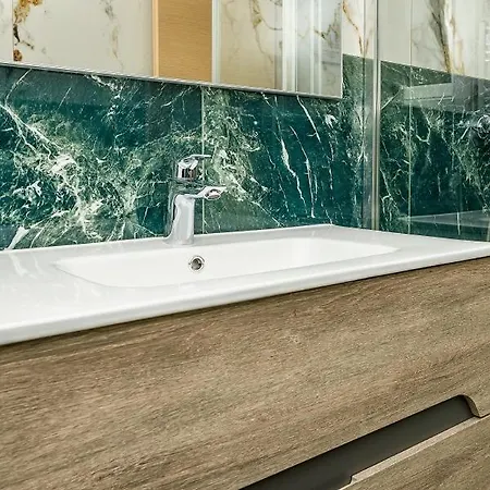 Magnolia Mali Lošinj