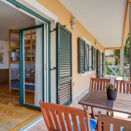 Magnolia Apartman *