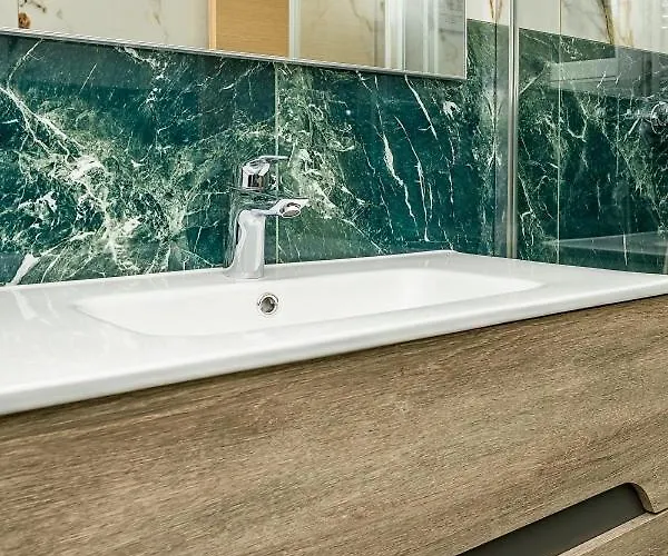 Magnolia Mali Lošinj