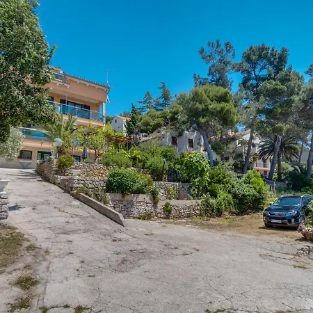 Magnolia Apartment Mali Lošinj