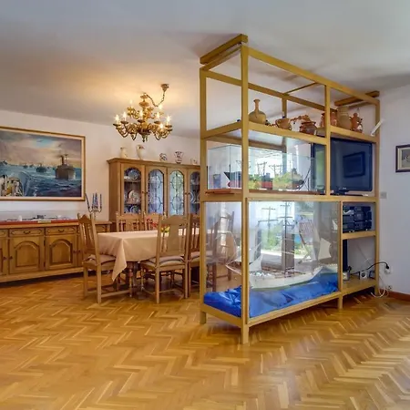 Magnolia Mali Lošinj