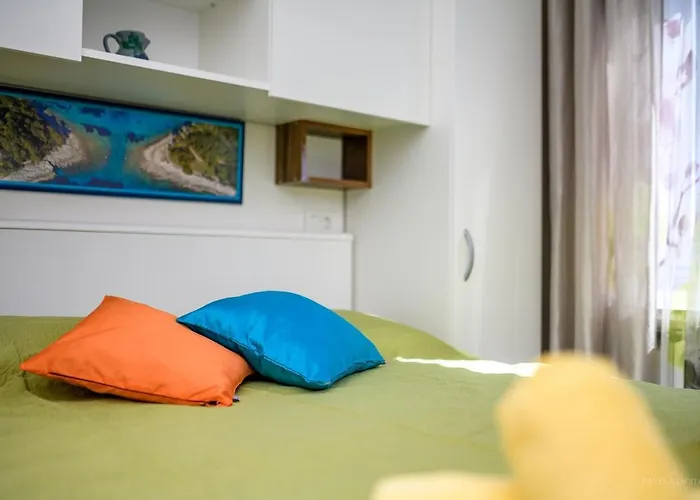 アパート Magnolia マリ・ロシニュ